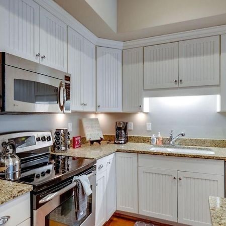 201 York #3 - Homey Downtown 2 Bedroom Steps From The River Savannah Ngoại thất bức ảnh